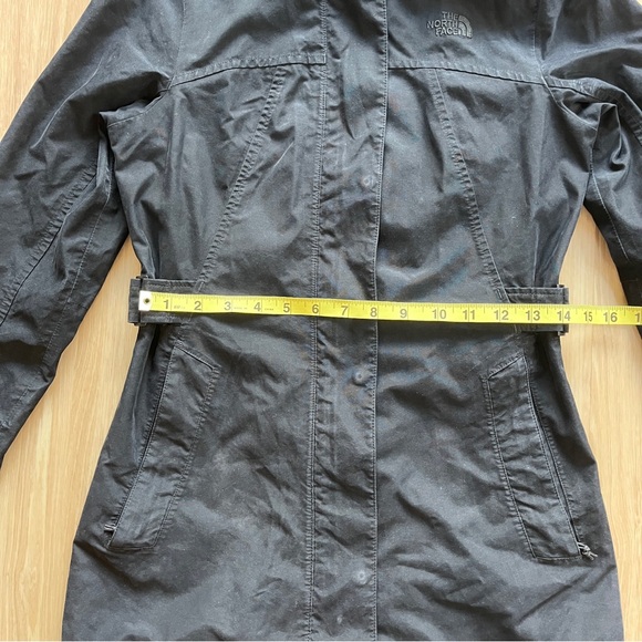 The North Face Women's Black Laney Trench - Picture 6 of 11